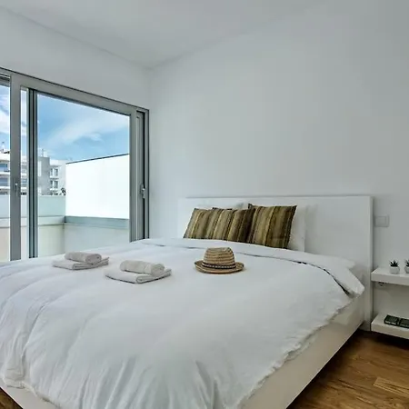 Modern With Terrace In Apartment Albufeira
